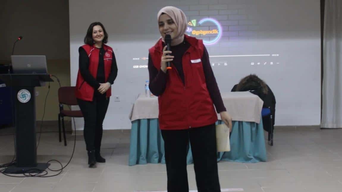 Eskişehir Tepebaşı Gençlik Merkezi Personeli Aracılığıyla Öğrencilerimize Konferans Verilmiştir. 